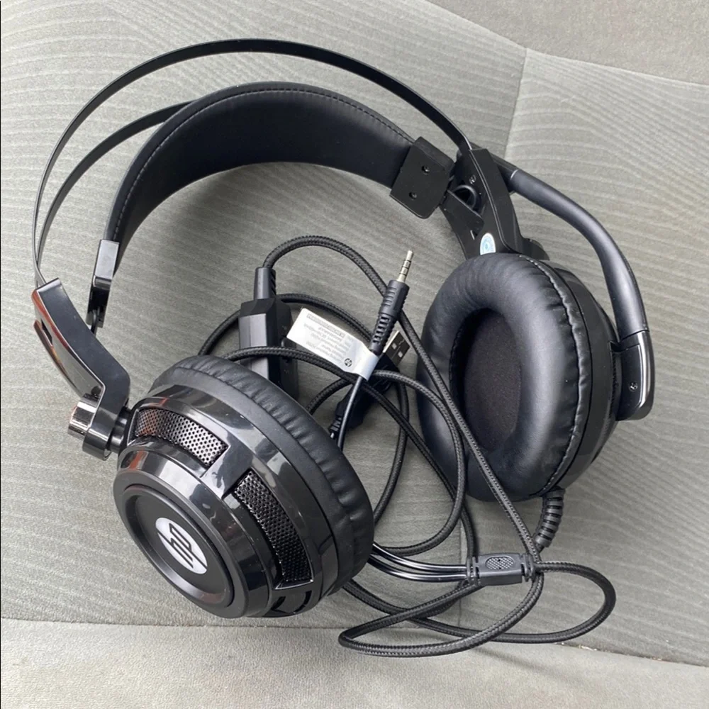Black Over-Ear Headphones